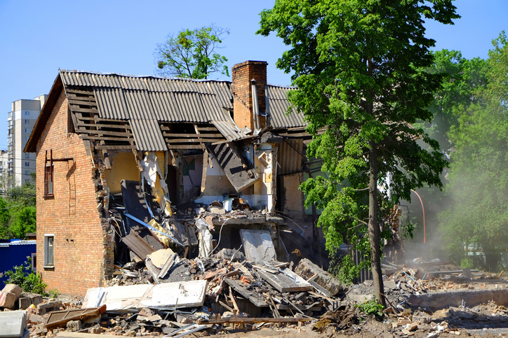 house demolition